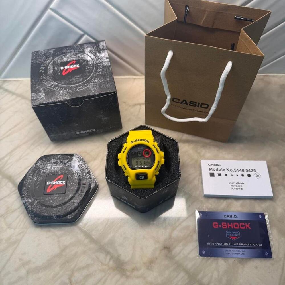 Yellow & Black Adjustable Men’s Watch